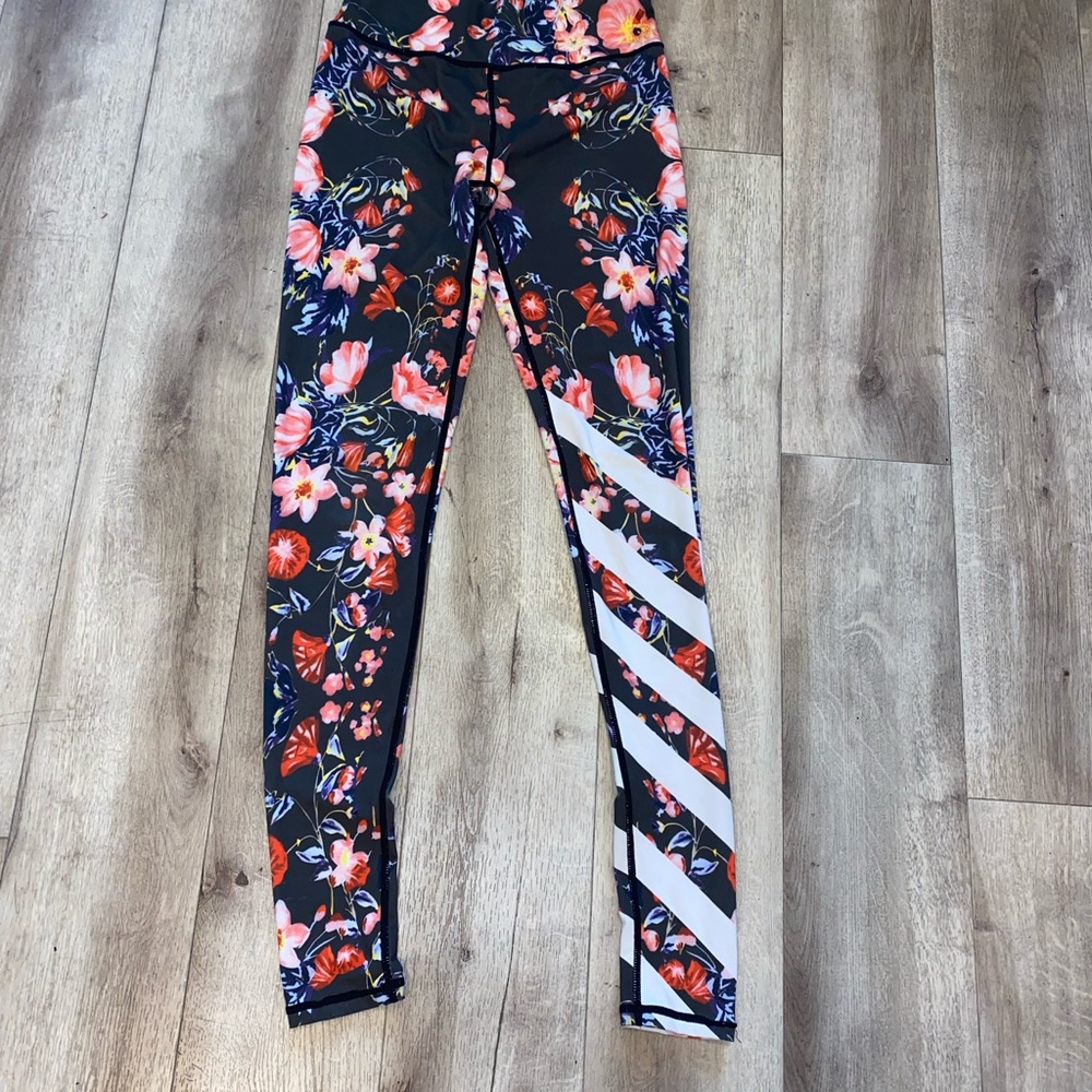 Leggings - Picture 6 of 7